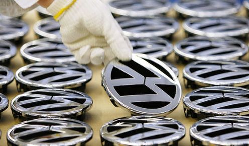 Ile samochodów sprzedaje Volkswagen?