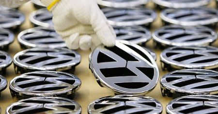 Ile samochodów sprzedaje Volkswagen?