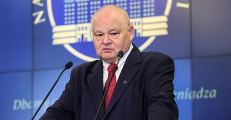 Prof. Glapiński pozytywnie zaskoczył. "Podjął słuszną decyzję"