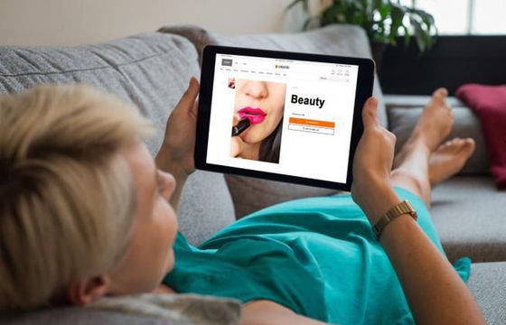 W Zalando sztuczna inteligencja doradzi klientom w co się ubrać