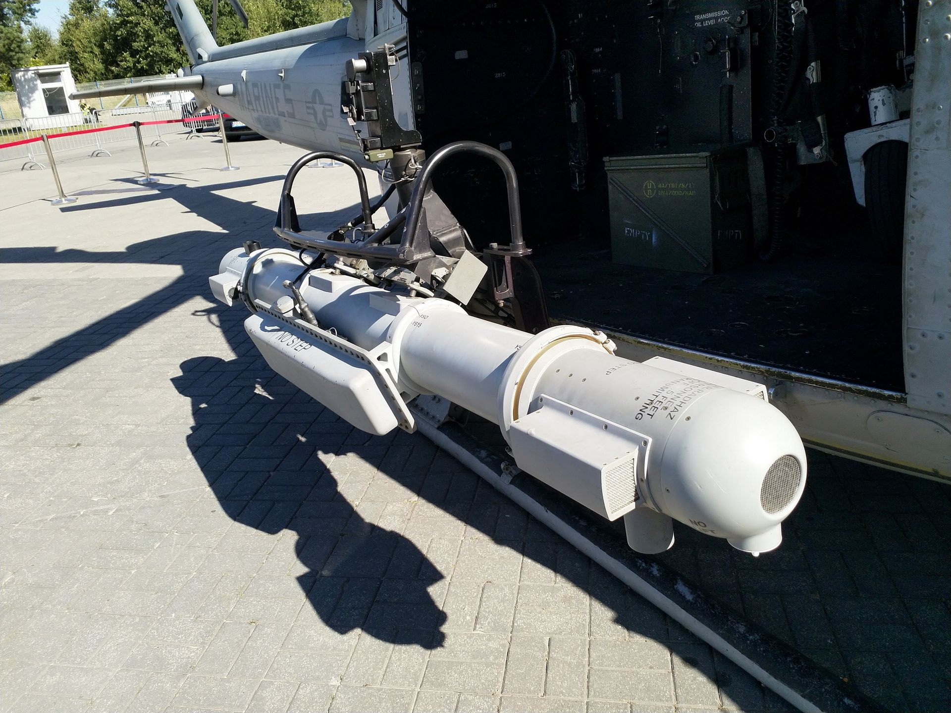 Zasobnik walki elektronicznej AN/ALQ-231 Intrepid Tiger II.