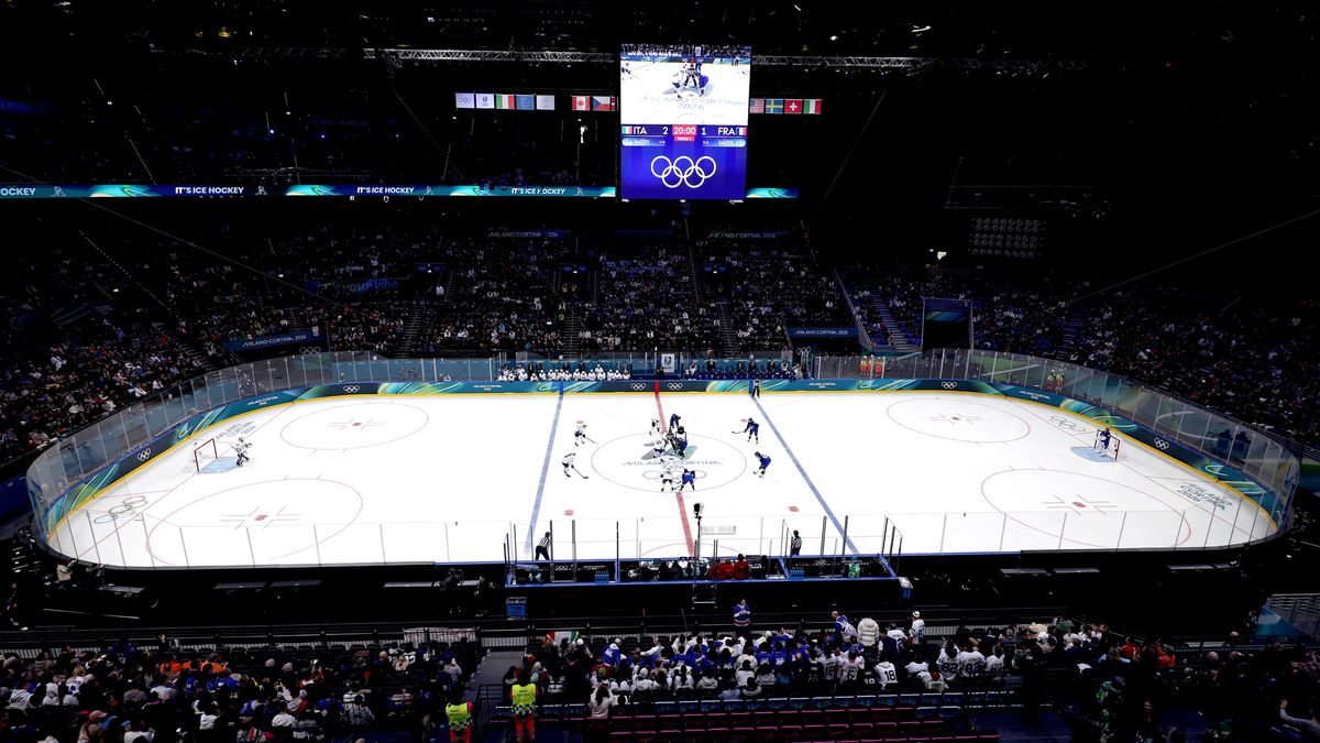 Milano Cortina 2026 Winter Olympic Games - Ice Hockey
epa12707188 General view taken inside Santagiulia Hockey Arena during the Women's Ice Hockey preliminary round match between Italy and France at the Milano Cortina 2026 Winter Olympic Games, in Milan, Italy, 05 February 2026. Italy won 4-1.  EPA/ROBERT GHEMENT 
Dostawca: PAP/EPA.
ROBERT GHEMENT
OLY2026, OLY, Olympics 2026, MilanoCortina