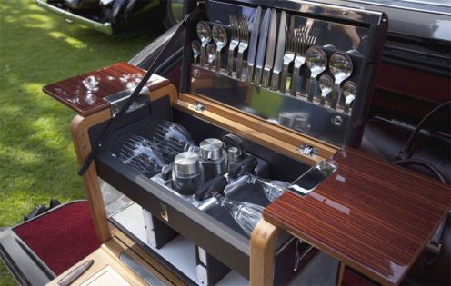 Klejnot w koronie - zestaw piknikowy Rolls-Royce!