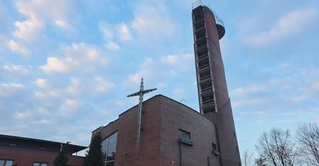 Ruszyła rewitalizacja przy sanktuarium we Włocławku. Otoczenie kościoła się zmienia
