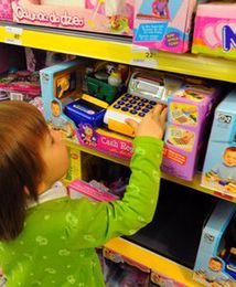 Zabawkowe hity? Przed Dniem Dziecka królują Furbisie