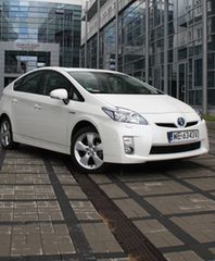 TEST: Toyota Prius - Samochód prawie elektryczny