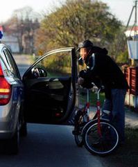 Nowe przepisy: rower ważniejszy niż auto?