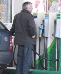 Nie narzekajcie - nasze paliwo jest najtańsze?