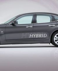 Infiniti M35h: Luksusowa hybryda