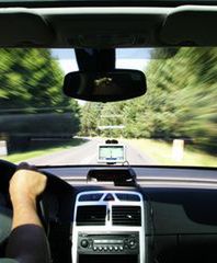 Nastoletni kierowcy na uwięzi