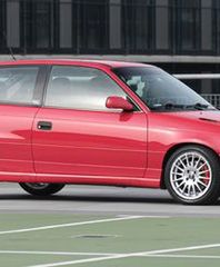 Opel Astra GSi 2.0 16V: ściganie za małe pieniądze