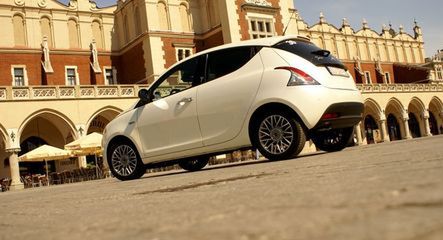 Lancia Ypsilon - nowa klasa premium z Polski