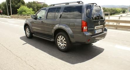 Nissan Pathfinder i Navara: Męskie samochody