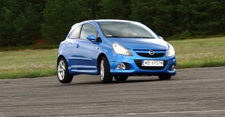 Autko z ADHD - Opel Corsa OPC