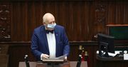 Korwin-Mikke sprzeciwia się maseczkom w Sejmie. Oryginalne uzasadnienie...