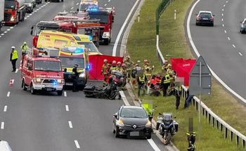 Śmiertelny wypadek na S3. Motocyklista uderzył w bariery