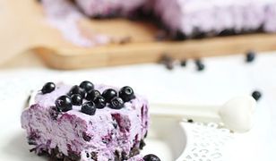 Sernik Blueberry Milkshake. Słodkie połączenie jagód i serapon