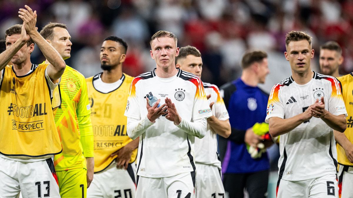 Getty Images / Marvin Ibo Guengoer - GES Sportfoto/Getty Images / Na zdjęciu reprezentacja Niemiec, w środku Maximilian Beier,