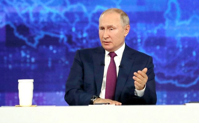 Władimir Putin oskarżył Ukrainę o chęć odbudowy atomowego arsenału  (Photo by Kremlin Press Office / Handout/Anadolu Agency via Getty Images)