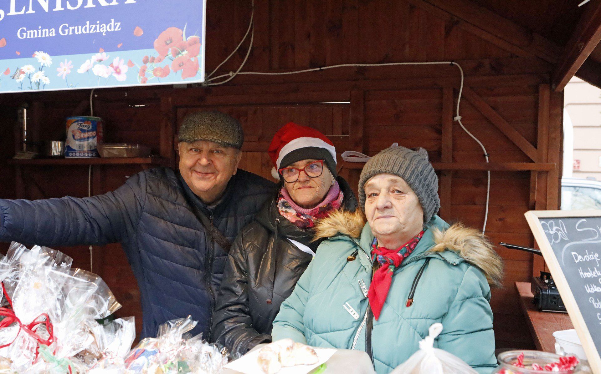 KGW &#34;Lniska&#34; na Jarmarku św. Mikołaja w Grudziądzu