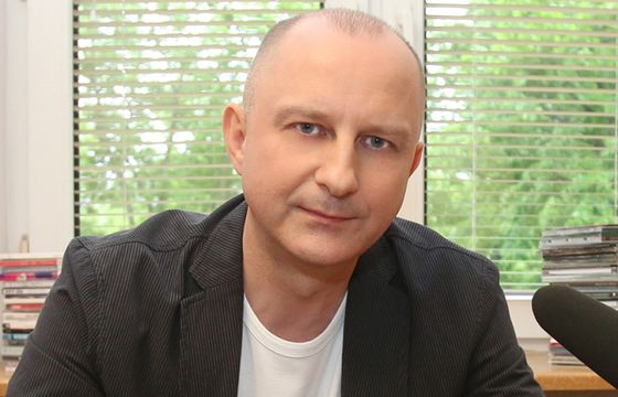 Paweł Bobrowski poprowadzi „Magazyn Bardzo Muzyczny” w RDC