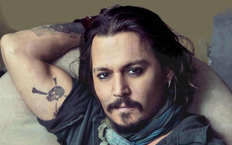 Johnny Depp - 3 nominacje ("Sweeney Todd...", "Marzyciel"," Piraci z Karaibów: Klątwa Czarnej Perły")