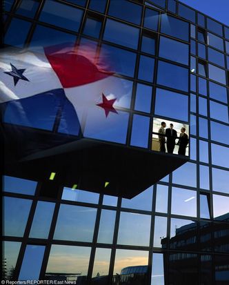 Udostępniono ogromną bazę danych osób i firm zamieszanych w Panama Papers. Są nowe polskie wątki