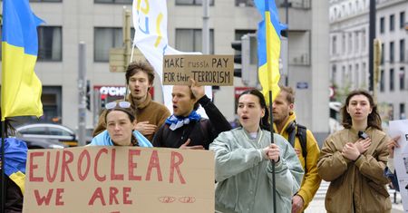 Miliardy zwykłych Rosjan zablokowane w Europie. Odzyskanie graniczy z cudem