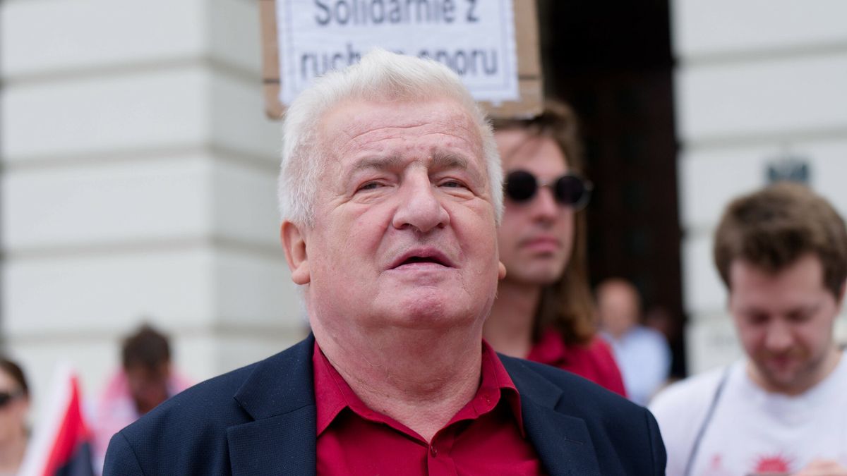 Ikonowicz wraca do gry. Chce wprowadzić robotników do Sejmu