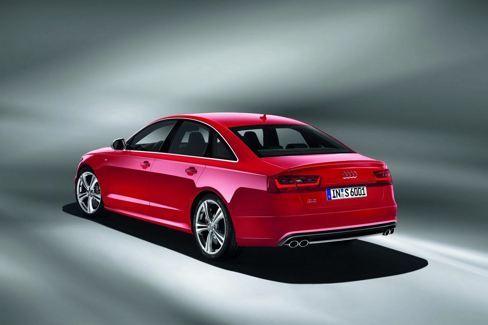 Audi-S6