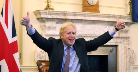 Brexit z umową handlową. Państwa unijne zatwierdziły traktat