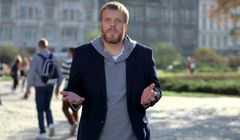 Adrian Zandberg felietonistą "Super Expressu", odchodzi Leszek Miller