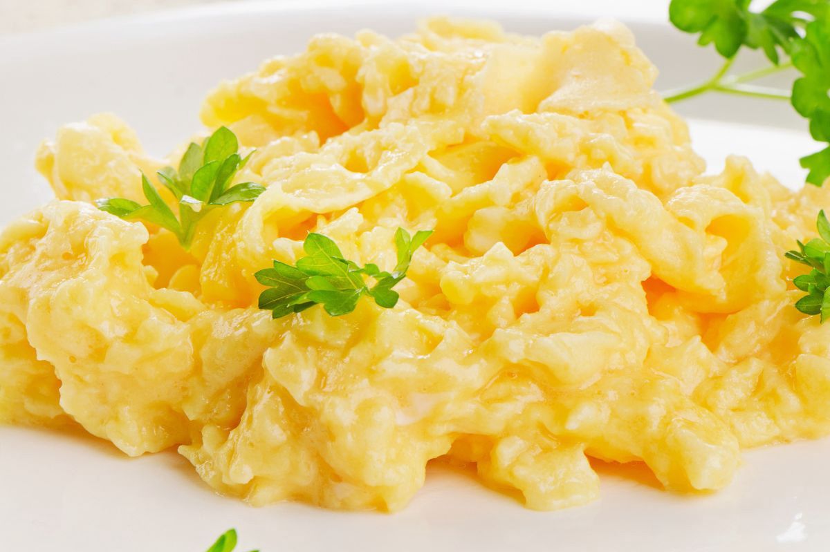 Perfect scrambled eggs: Renowned chef Jacques Pépin reveals his method