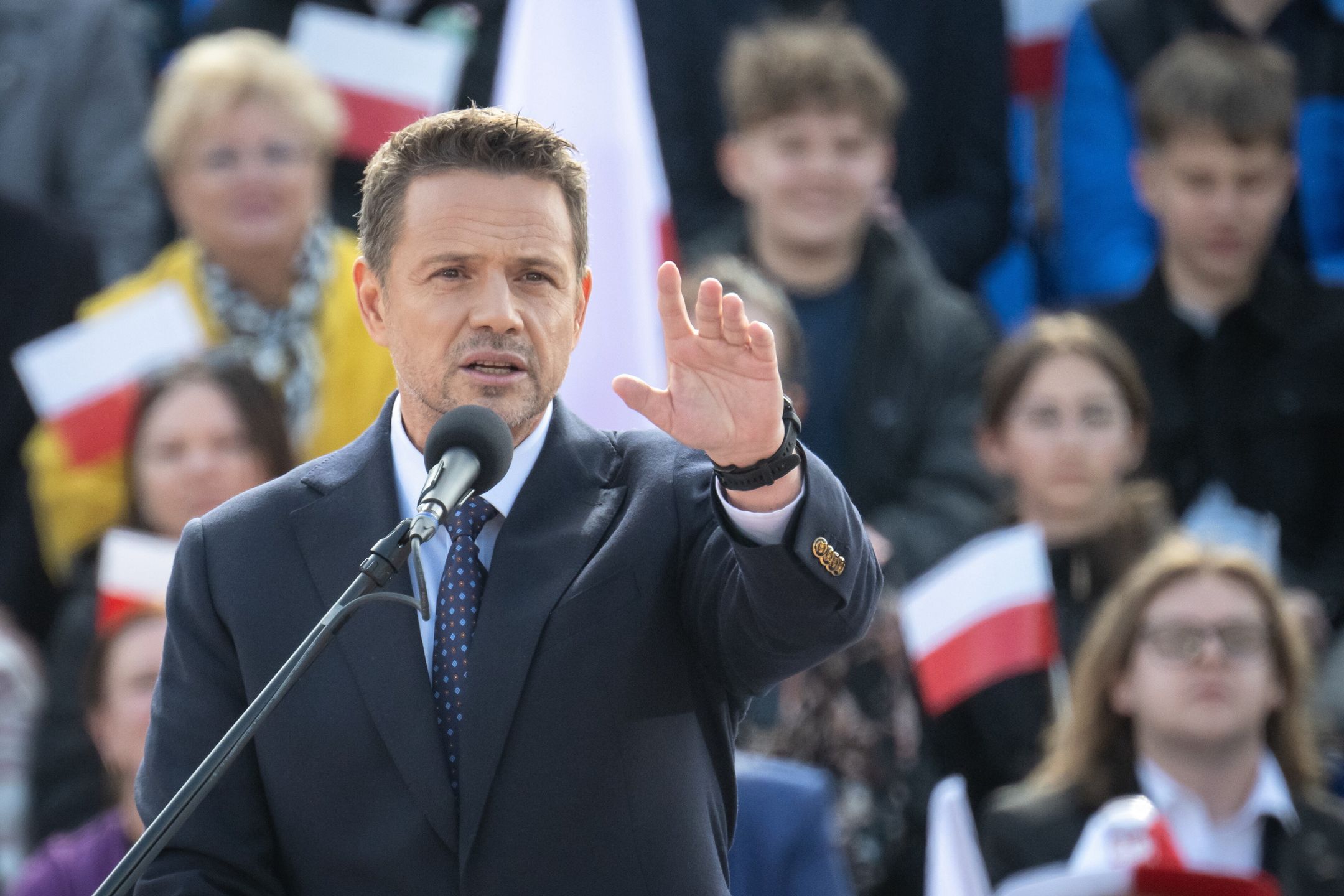 Rafa� Trzaskowski
Bydgoszcz, 10.05.2025. Wybory Prezydenta RP 2025 - kampania. Kandydat KO w wyborach na prezydenta RP, prezydent stolicy Rafa� Trzaskowski przemawia podczas spotkania otwartego z mieszka�cami na Starym Rynku w Bydgoszczy, 10 bm. (jm) PAP/Tytus �mijewski
Tytus �mijewski
kampania, kandydat, kandydat na Prezydenta RP, KO, Koalicja Obywatelska, objazd kraju, Platforma Obywatelska, PO, PO-KO, polityk, polityka, prezydencka, prezydenckie, prezydent m. st. Warszawy, prezydenta rp, spotkanie, spotkanie spotkania, wiceprzewodnicz�cy PO, wiec wyborczy, wiecu wyborczego, wyborcy, wyborcza, wyborcze, wyborcze wyborczego, wybory
