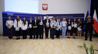 Uczniowie z Lubelszczyzny docenieni za sukcesy w konkursach przedmiotowych. „Edukacja zawsze będzie lepsza niż nieuctwo”