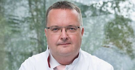 "Codziennie rozbija się pięć tupolewów". Profesor krytykuje prezydenta, posłów Annę Siarkowską i Grzegorza Brauna