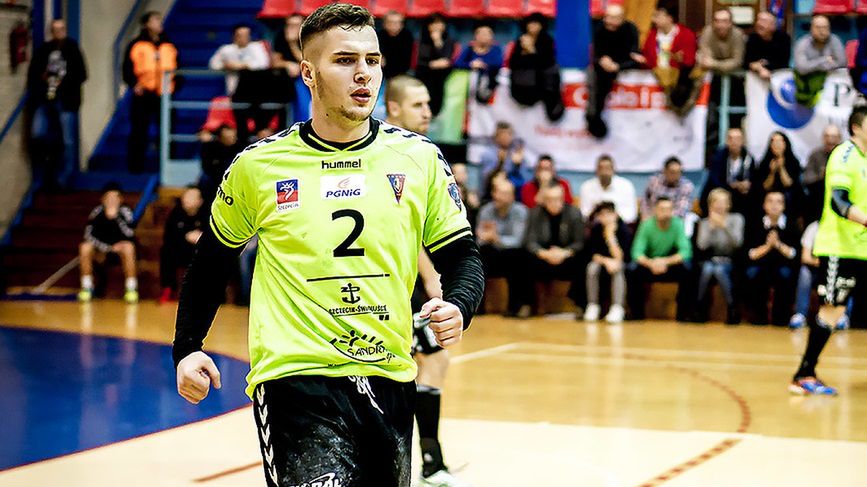 WP SportoweFakty / Kuba Hajduk / Na zdjęciu: obrotowy Tomasz Grzegorek