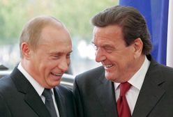 "Współpracę z Moskwą zmienił w kumoterstwo". Dziennikarze rozliczają Schroedera