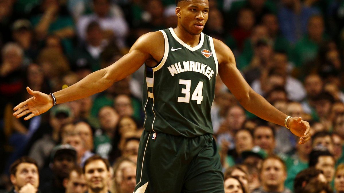 Giannis Antetokounmpo w barwach Milwaukee Bucks