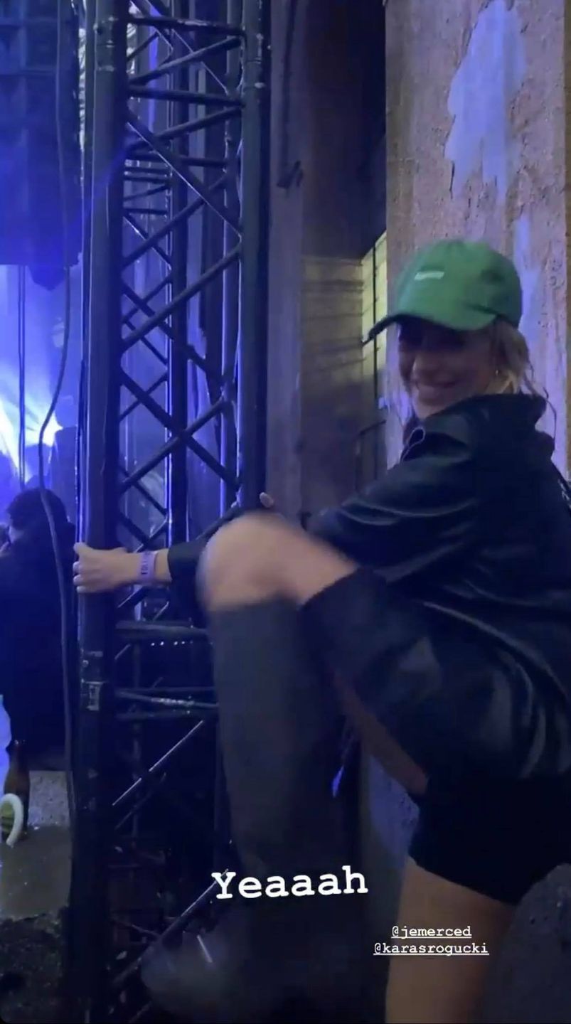 Julia Wieniawa i Jessica Mercedes na koncercie