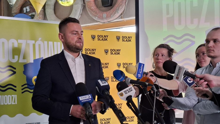 Zamiast lajka – wycieczka! „Pocztówki z powodzi” zapraszają do odwiedzin regionów, które podniosły się po kataklizmie