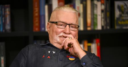 Hołownia najlepszym kandydatem na prezydenta? Wałęsa ma wątpliwości