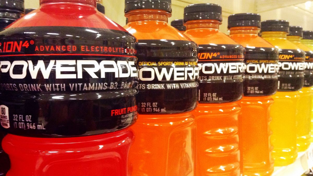 Napój Powerade (żółty)