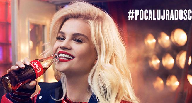 „Pocałuj radość” - Margaret, Lewandowski i Korzeniowski w jubileuszowej kampanii Coca-Coli (wideo)