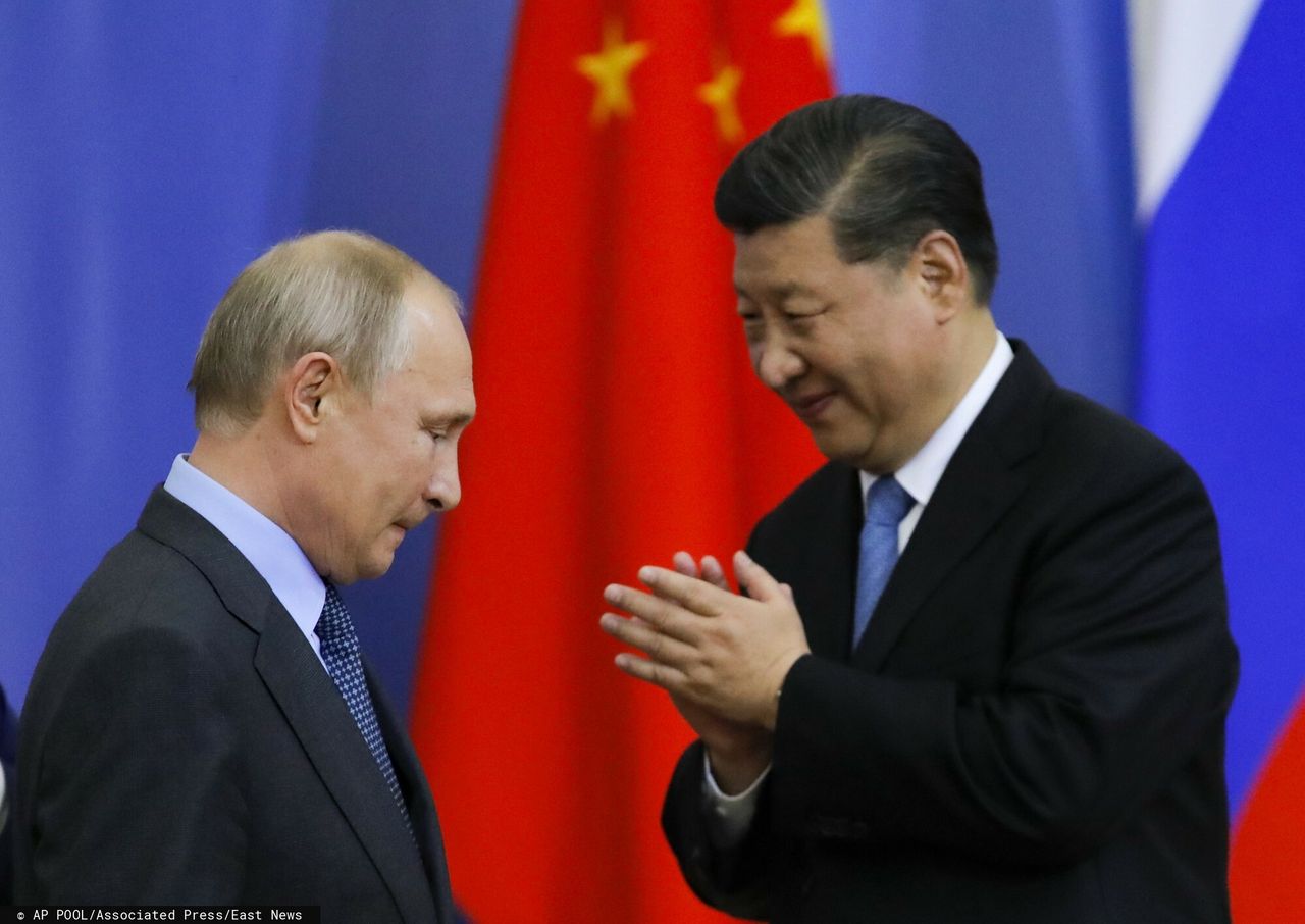 Władimir Putin i prezydent Chin Xi Jinping