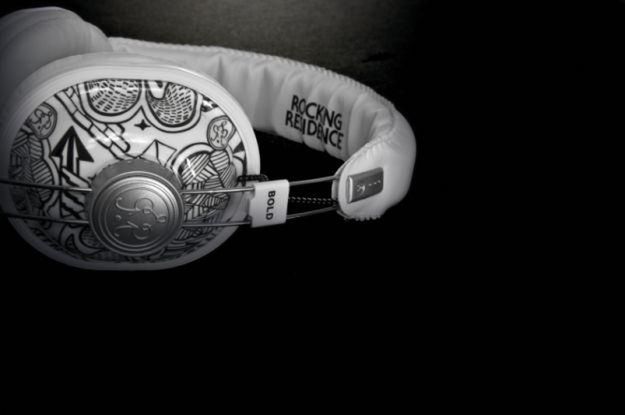 RocRes - słuchawki z graffiti