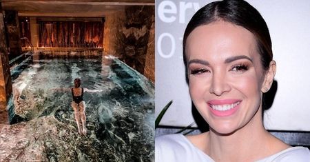 Zrelaksowana Anna Wendzikowska umila sobie dzień, pluskając się w hotelowym basenie (FOTO)