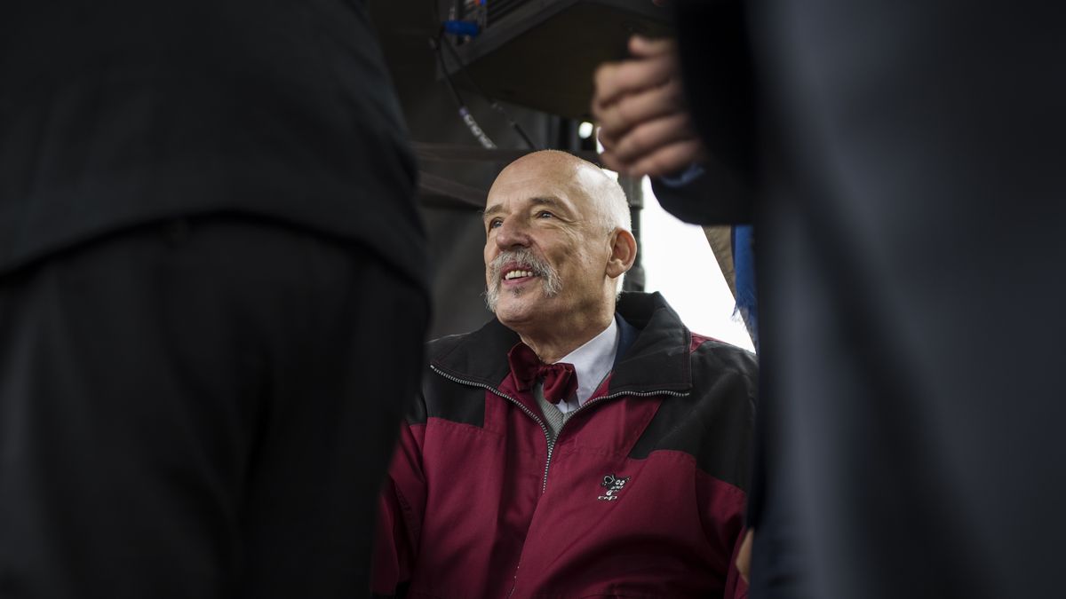 WARSAW, MASOVIA, POLAND - 2021/10/02: Janusz Korwin-Mikke, member of parliament seen during the demonstration.
Hundreds of people took part in the annual March of Freedom and Sovereignty under the slogan "Stop Sanitary Segregation" organized by the Confederation (Konfederacja) far-right nationalist political party. Participants wanted to oppose sanitary segregation, coercion of COVID-19 vaccinations. (Photo by Attila Husejnow/SOPA Images/LightRocket via Getty Images)