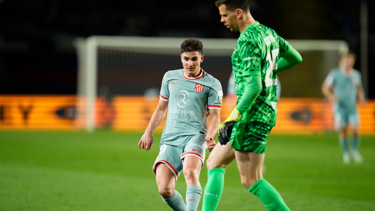 Getty Images / Jose Breton/Pics Action/NurPhoto / Na zdjęciu: Julian Alvarez i Wojciech Szczęsny
