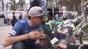 Motocykl żużlowy podczas meczu (wideo)